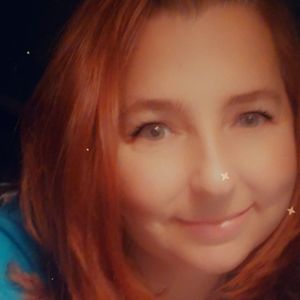 Meet your Posher, Valerie